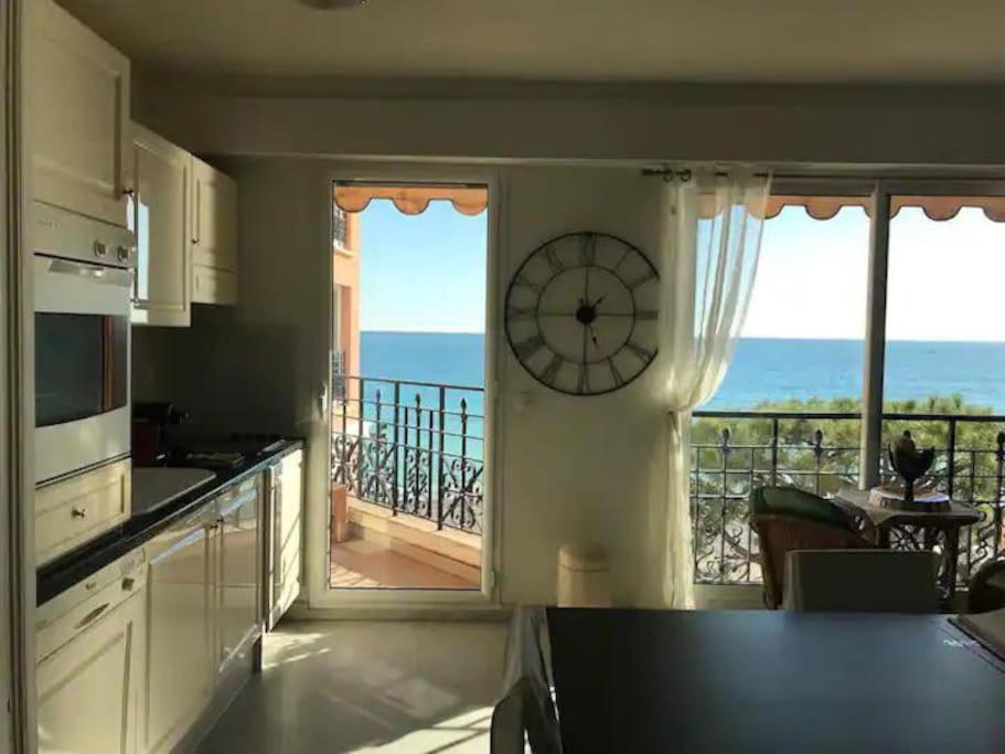 Victoria Bilocale Centro Citta E Vista Mare Apartman Menton Kültér fotó